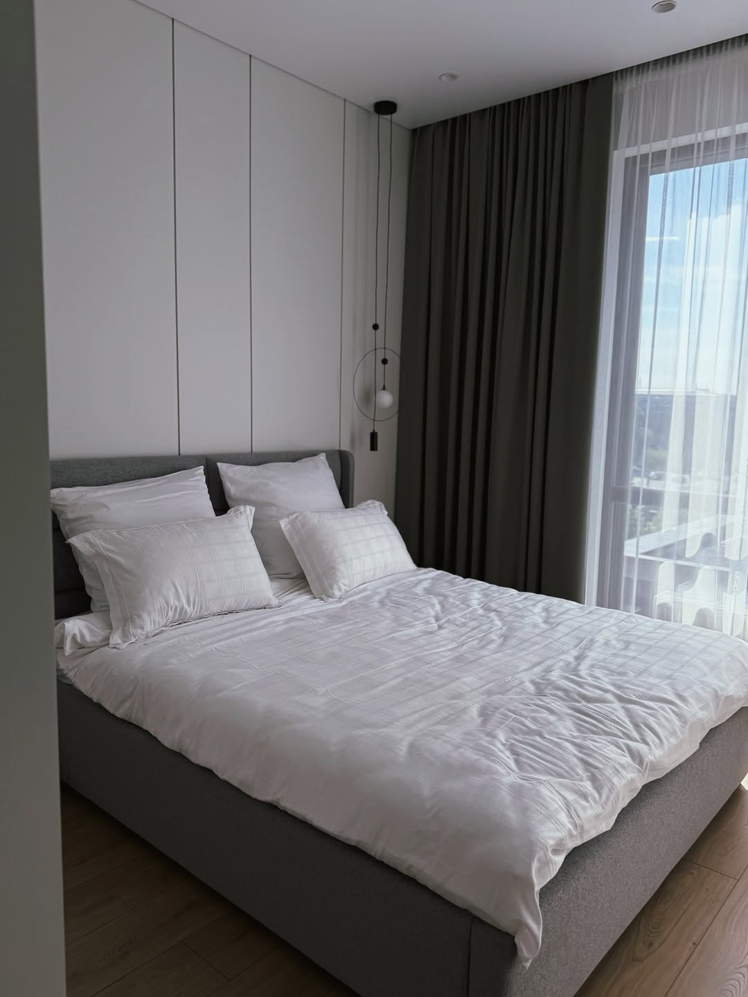 Minimalistic lamp Sunderline CB